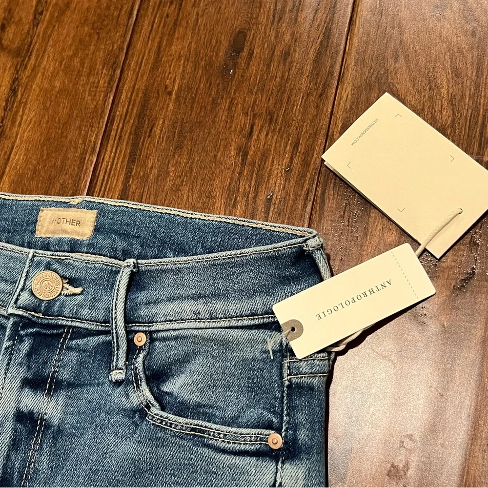 Mother Mid Rise Dazzler Ankle Fray Jean 25 New $238- anthropologie 😍 - Picture 9 of 16